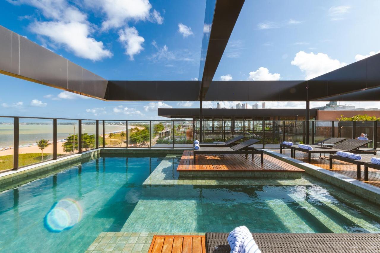 Ba'Ra Hotel João Pessoa Dış mekan fotoğraf Rooftop pool at the hotel